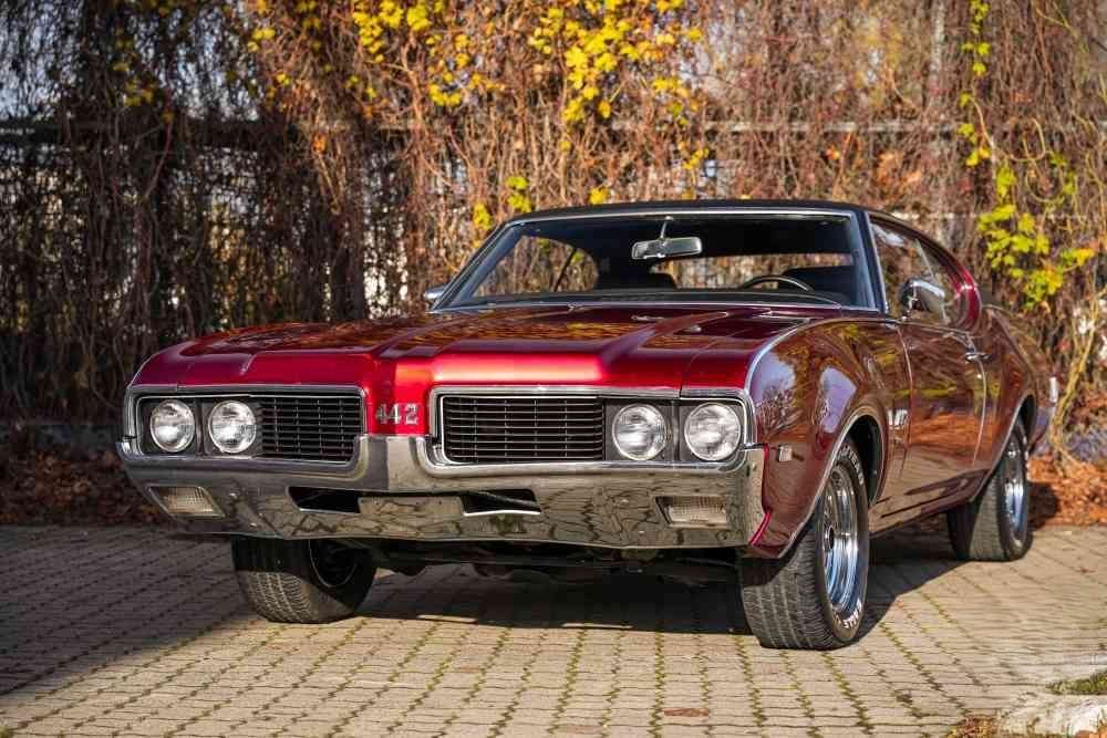 Oldsmobile 442
