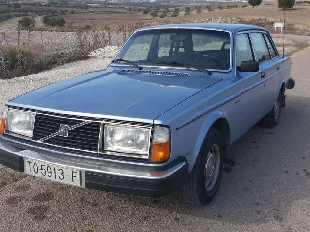 Volvo 244