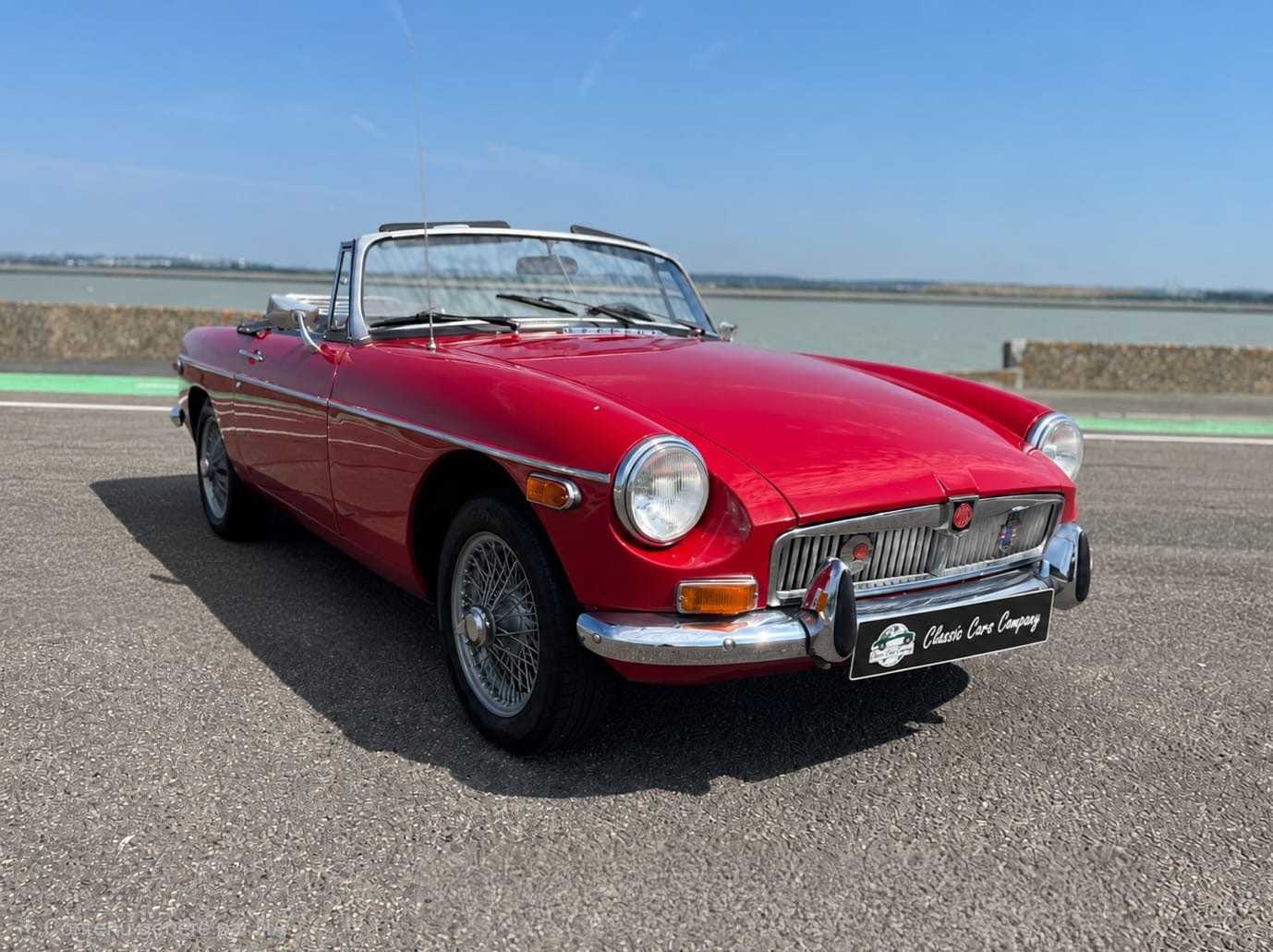 MG B