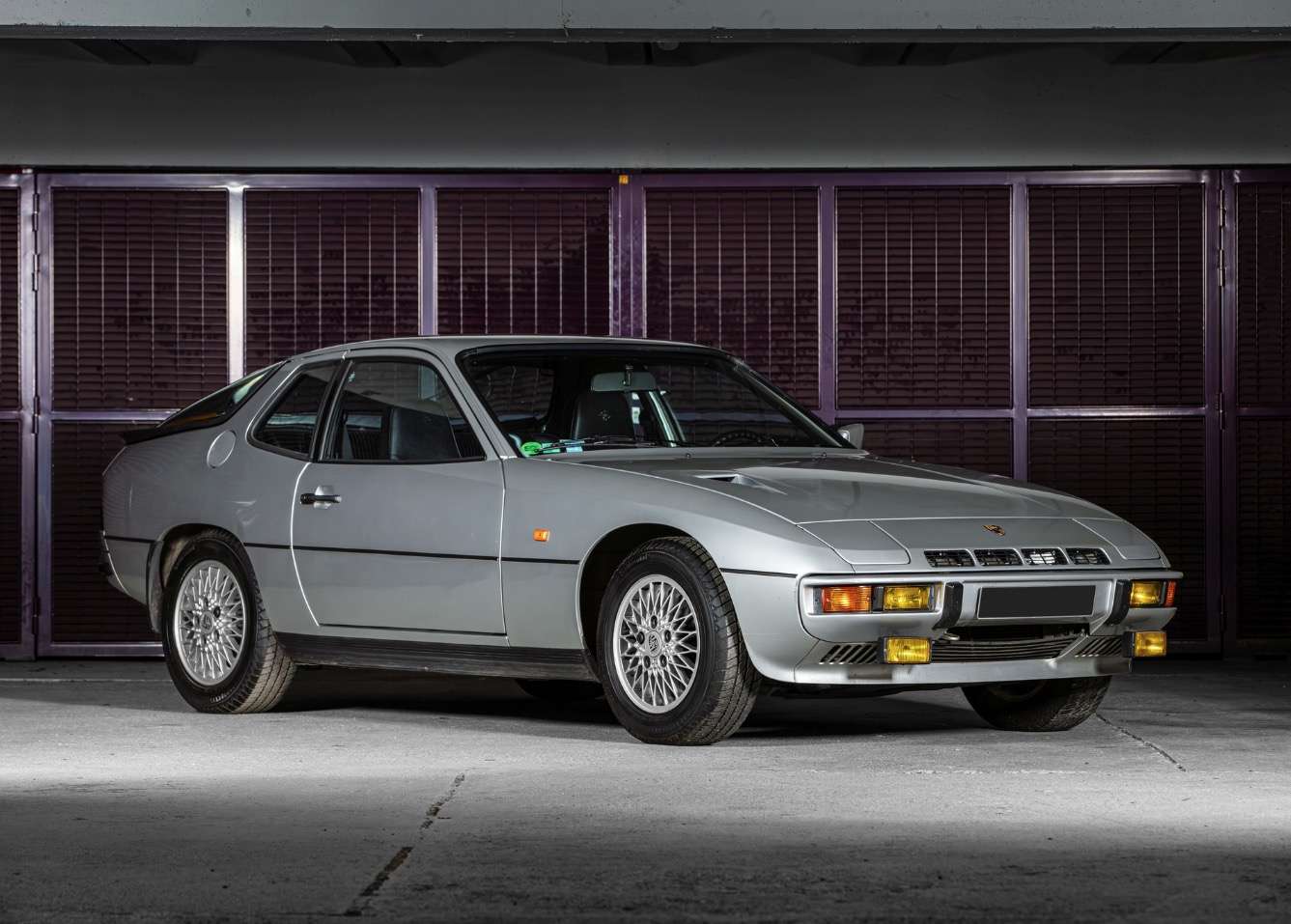 Porsche 924