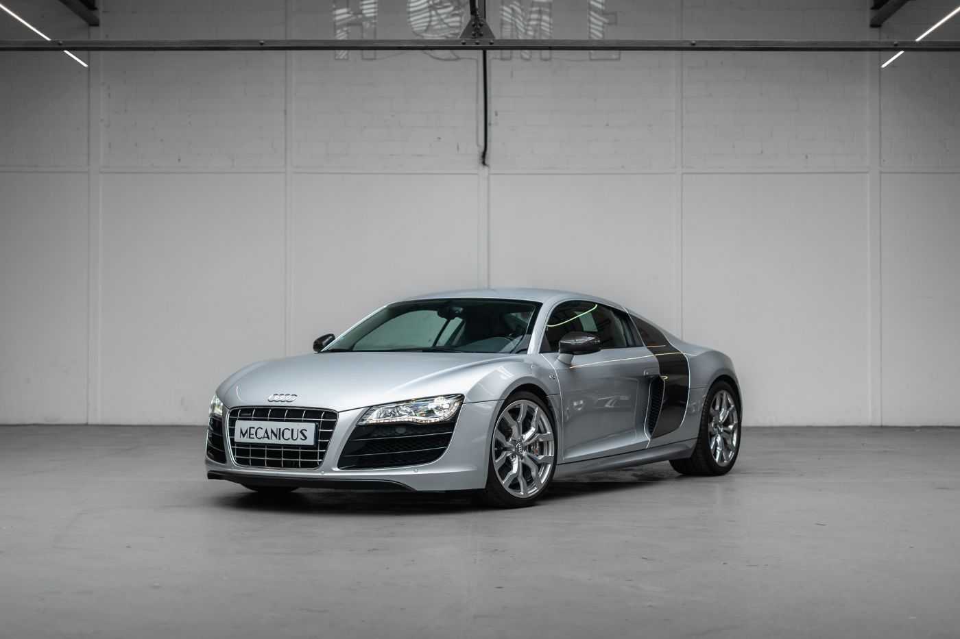 Audi R8