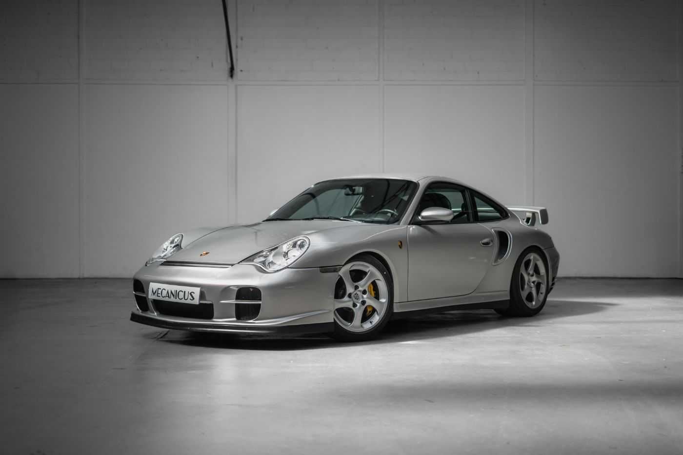 Porsche 996