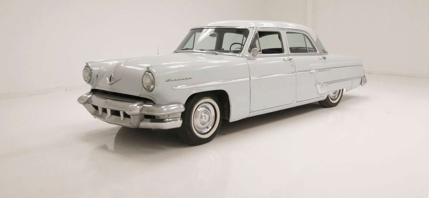 Lincoln Cosmopolitan