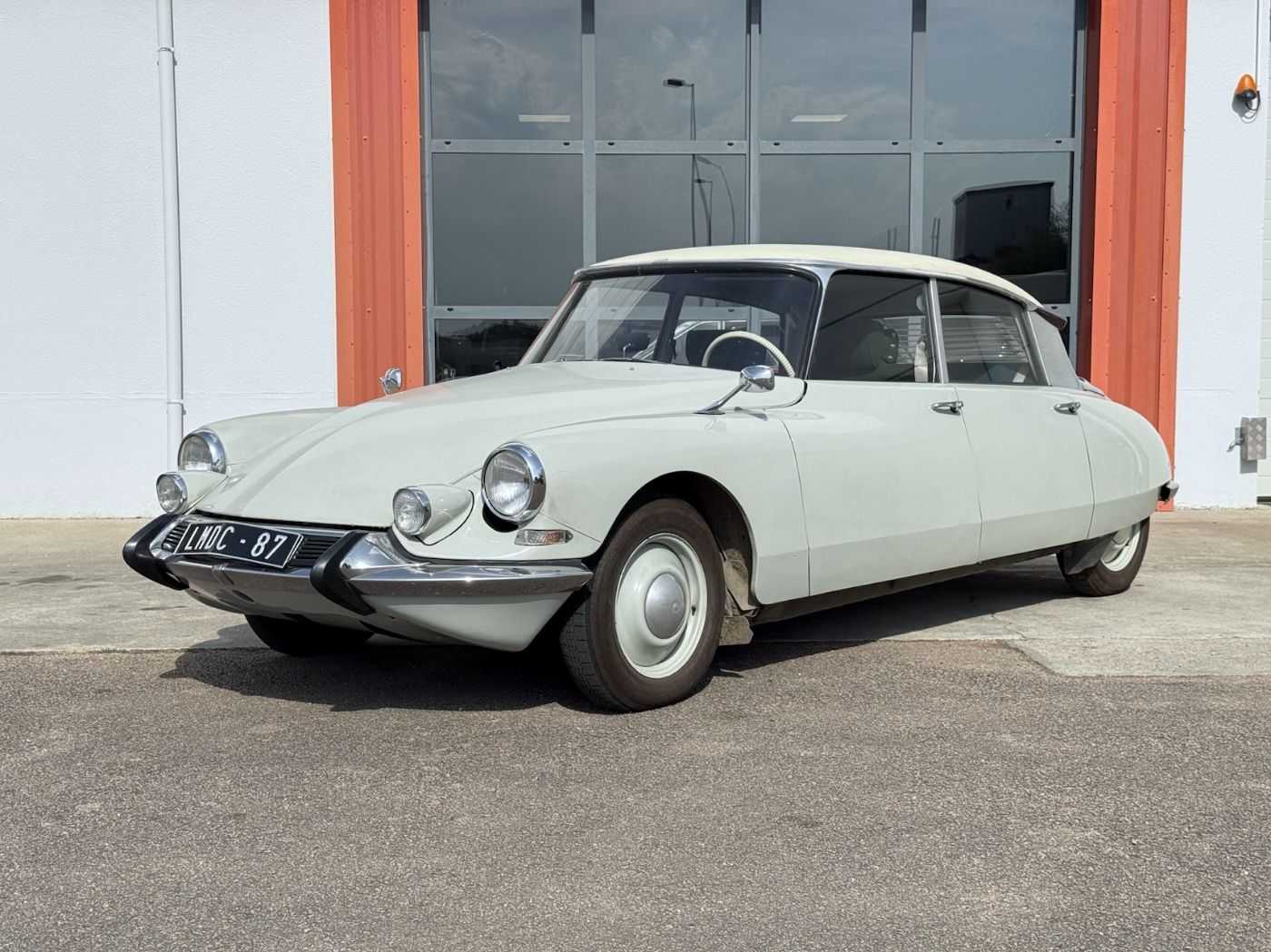 Citroen ID