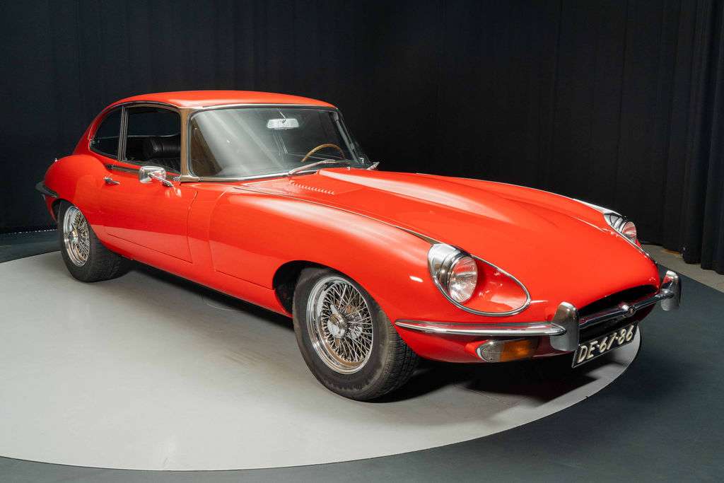 Jaguar Type E