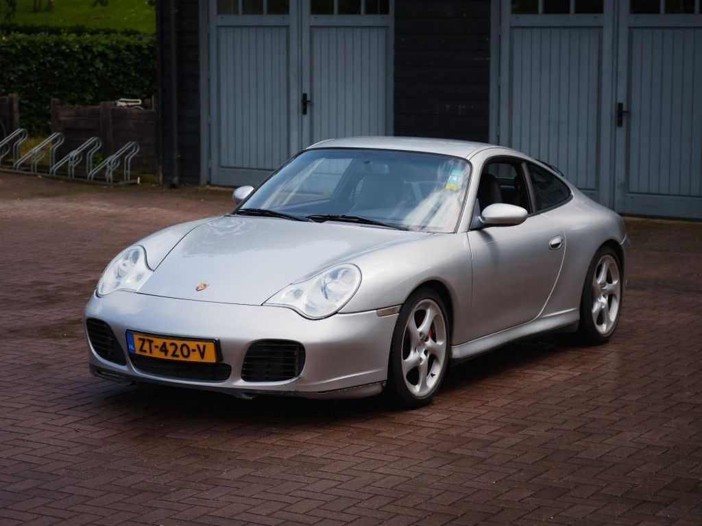 Porsche 996