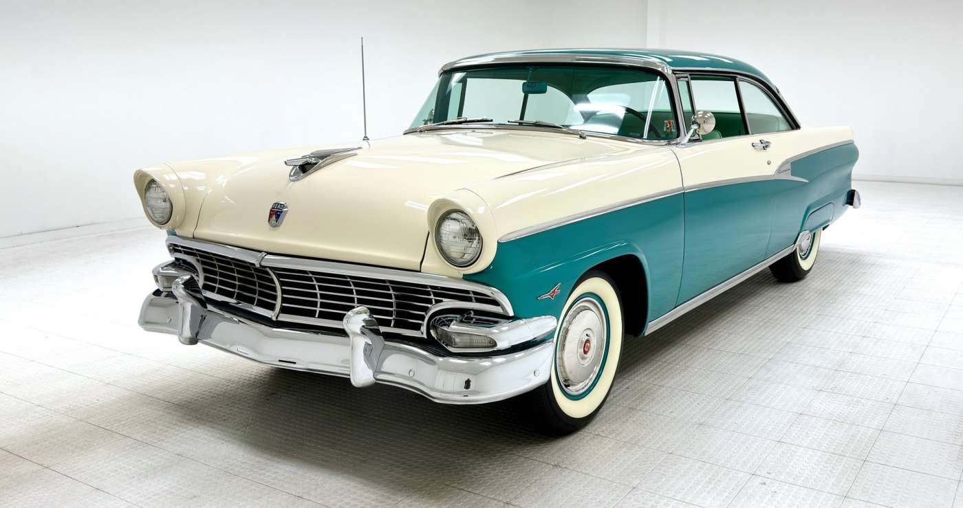 Ford Victoria