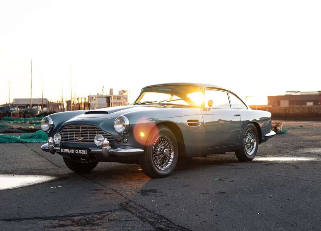 Aston Martin DB
