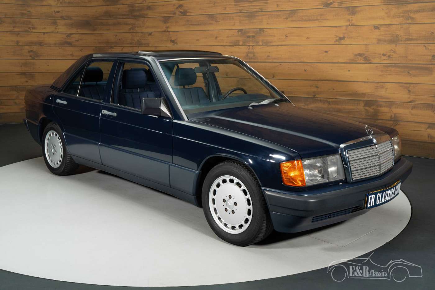 Mercedes-Benz 190 D
