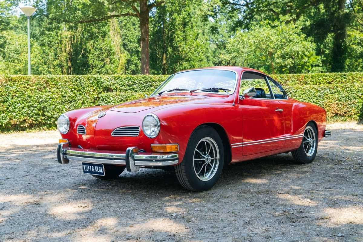 Volkswagen Karmann Ghia