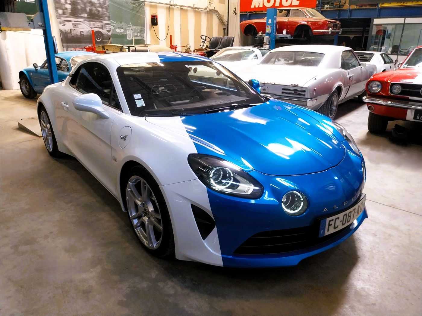Alpine A 110