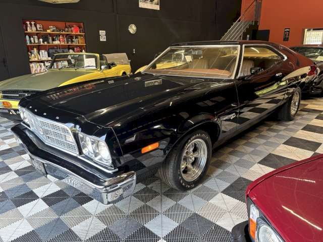 Ford Gran Torino