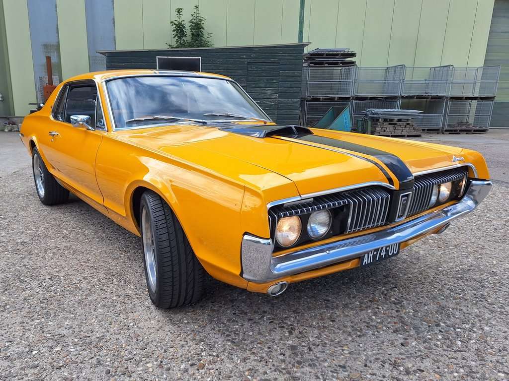 Mercury Cougar