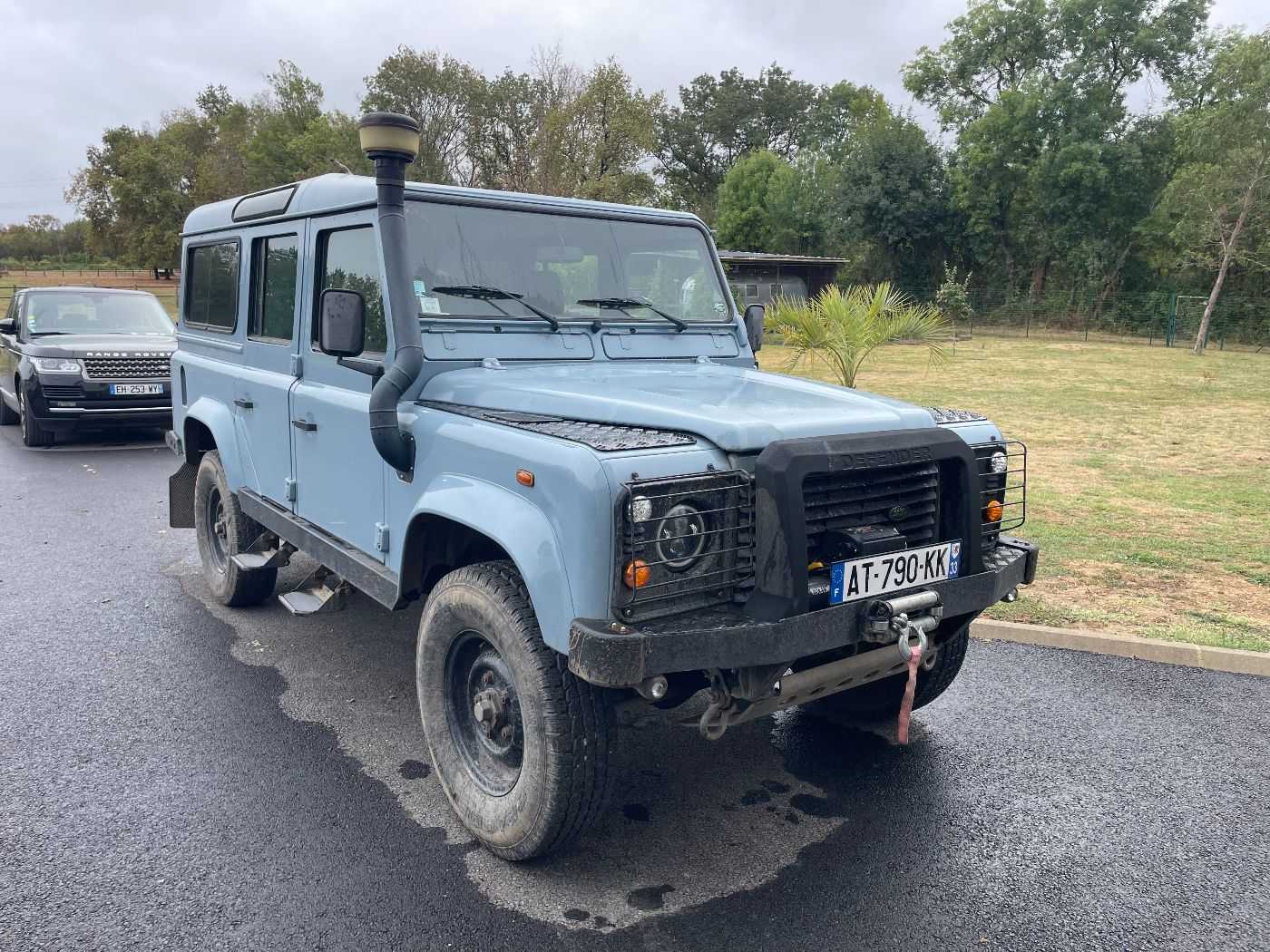 LandRover Defender