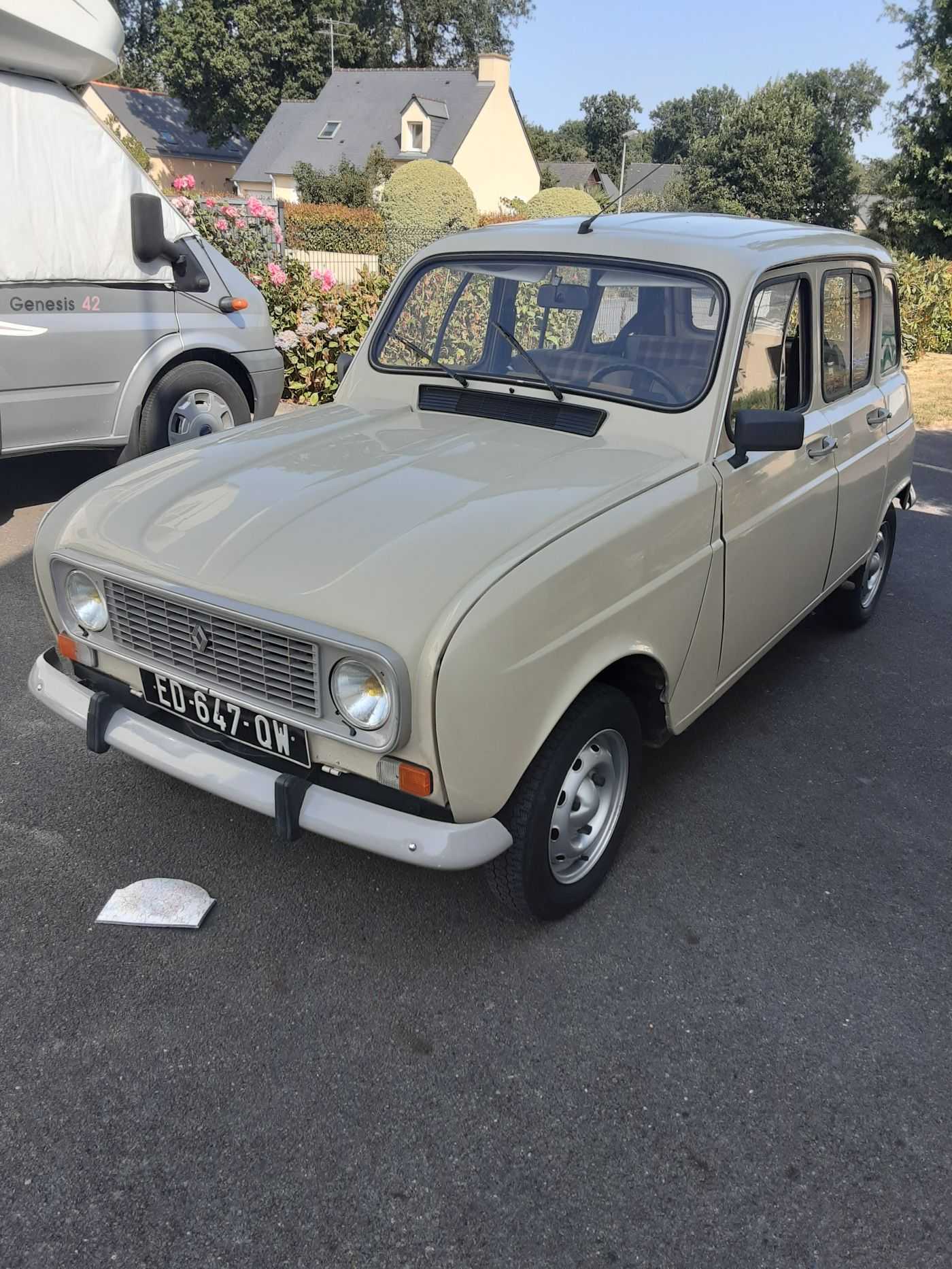 Renault 4