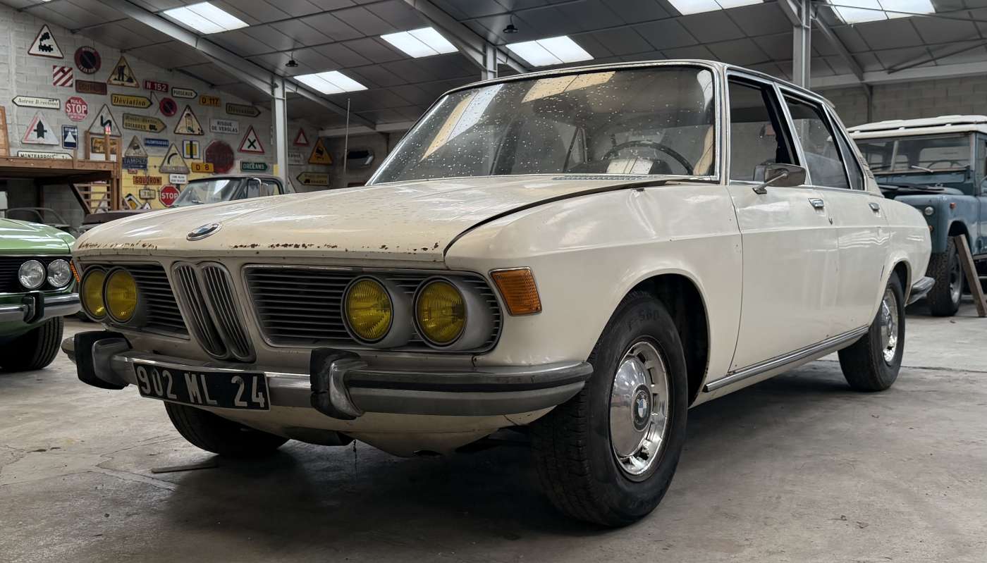 BMW 2500
