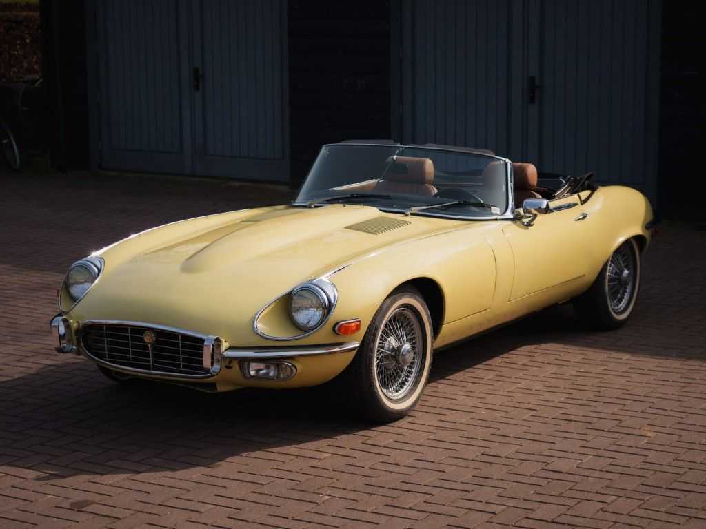 Jaguar Type E