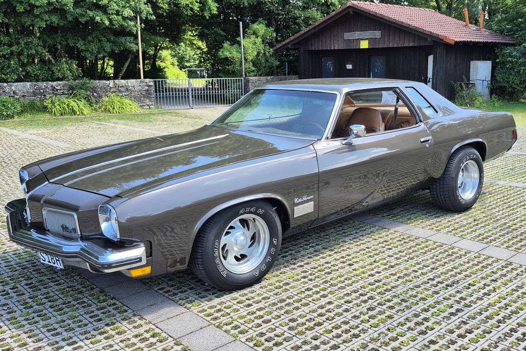 Oldsmobile Cutlass