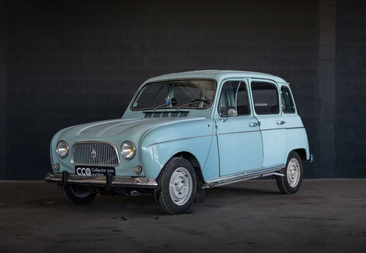 Renault 4
