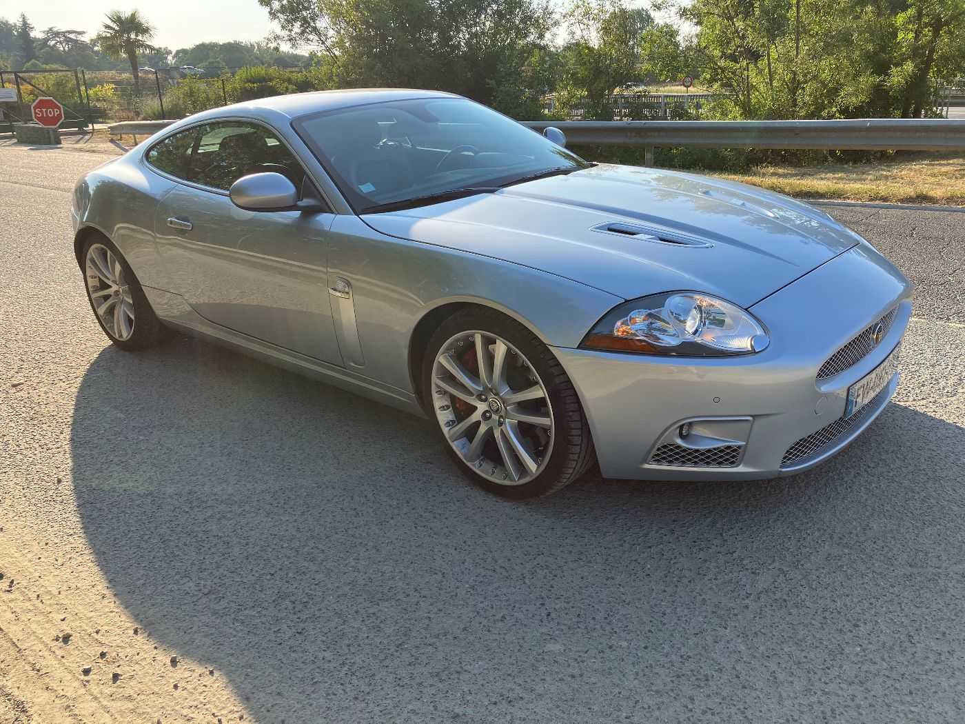 Jaguar XKR