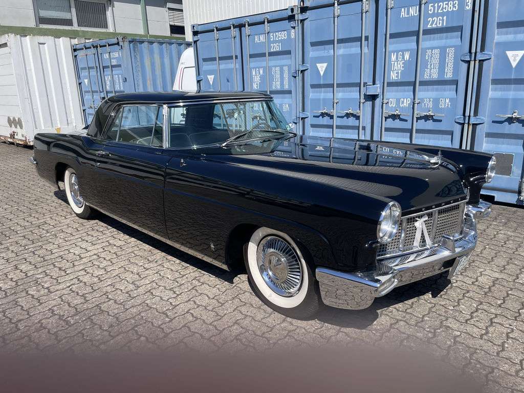 Lincoln Continental