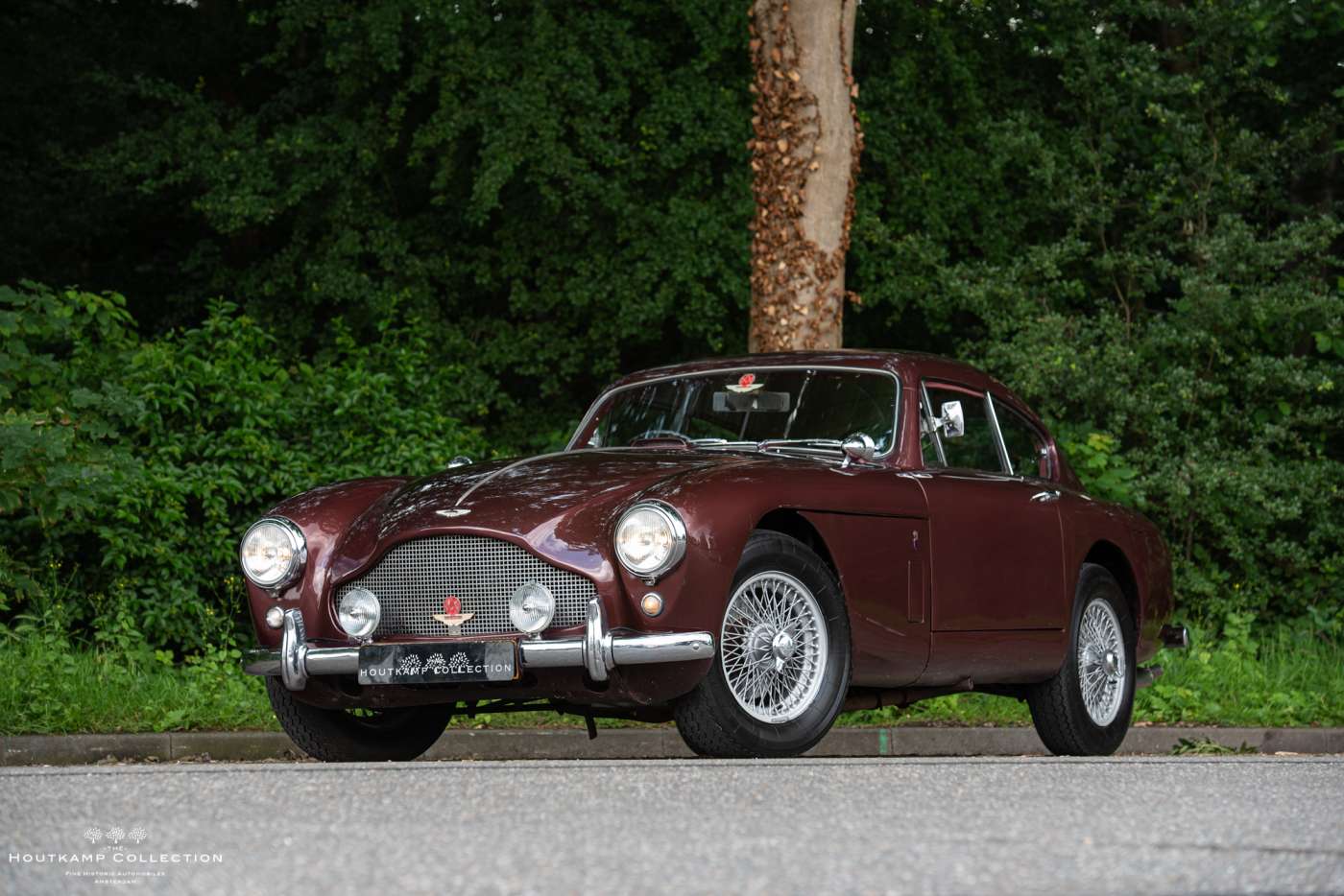 Aston Martin DB