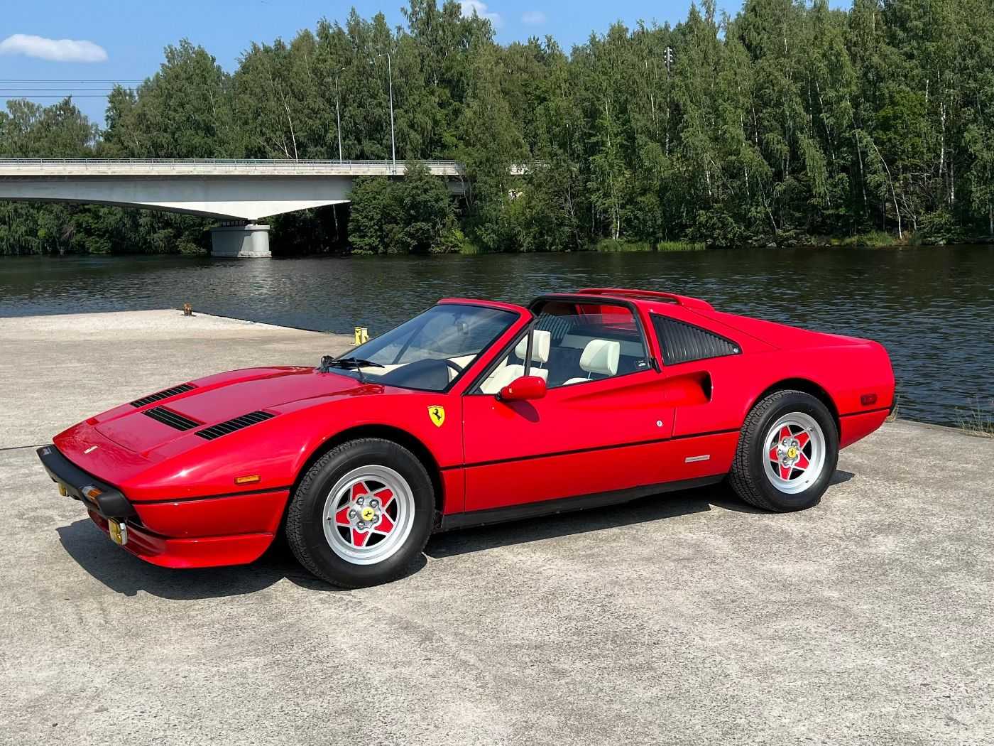Ferrari 308
