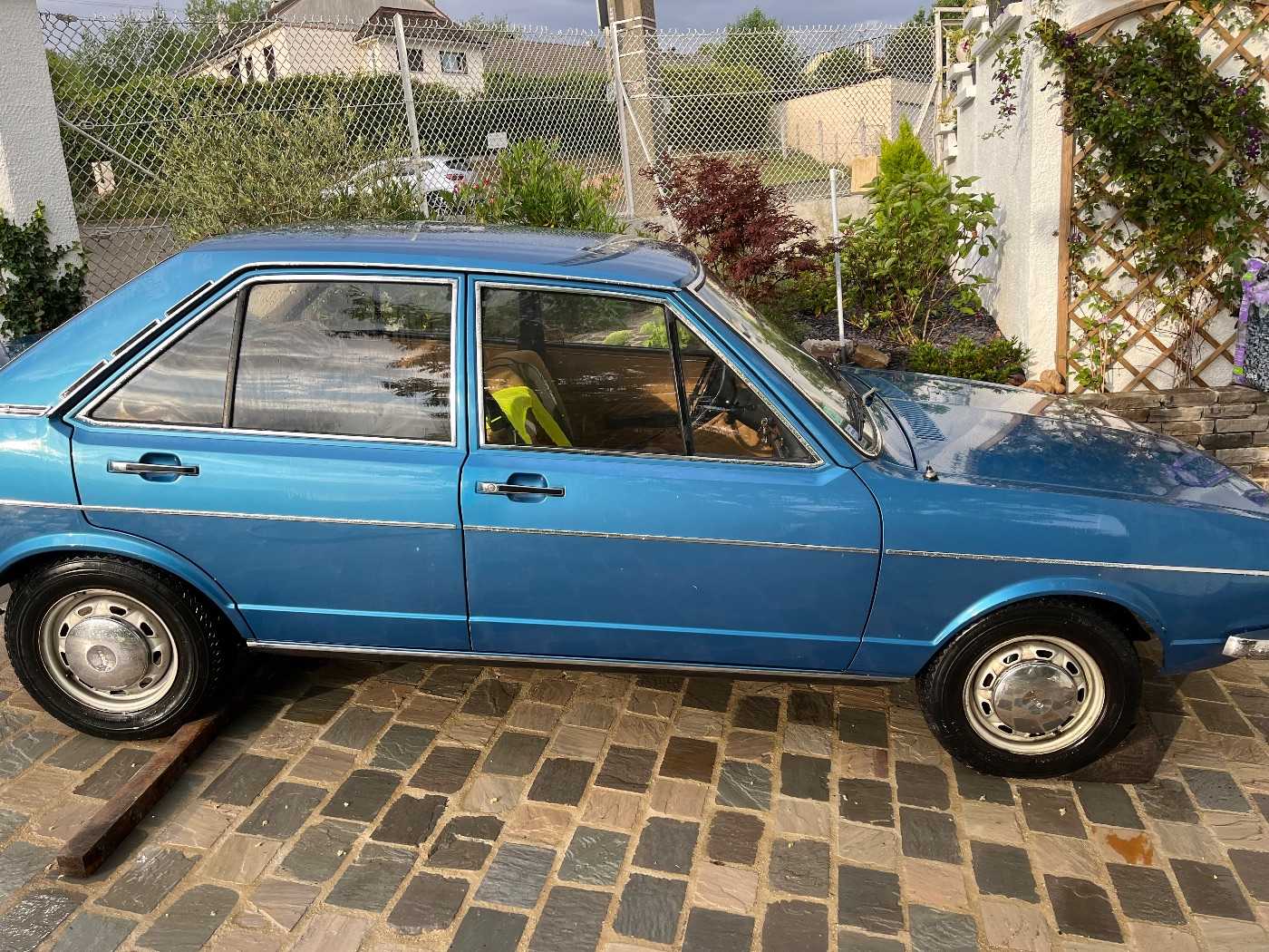 Audi 80