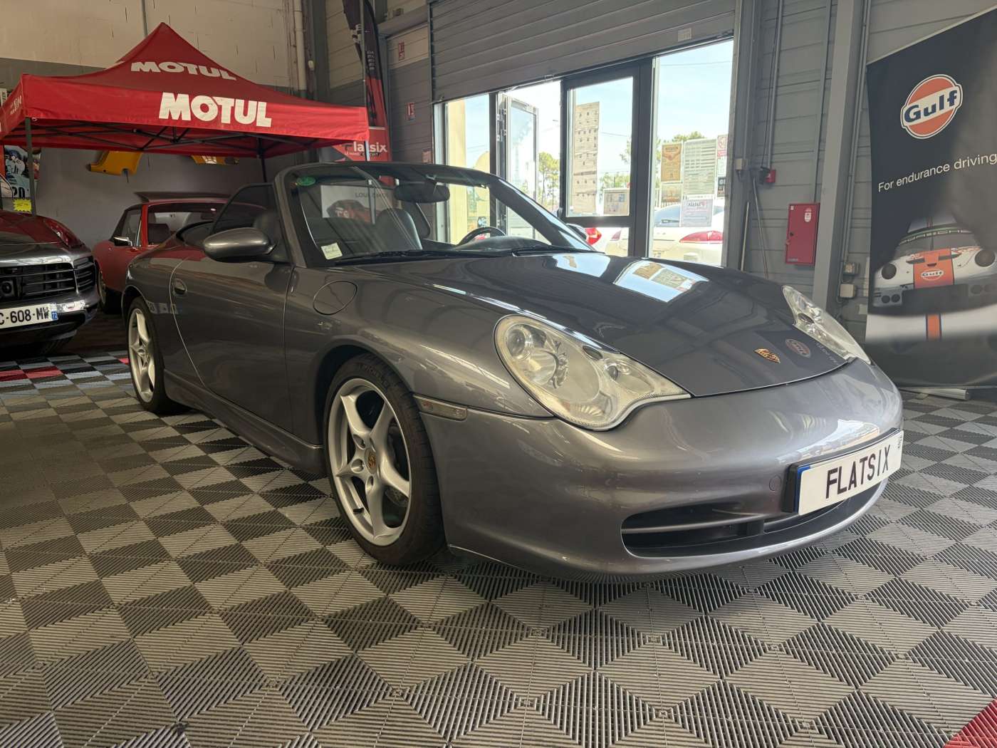 Porsche 996