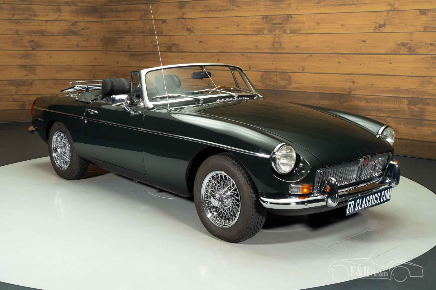 MG B