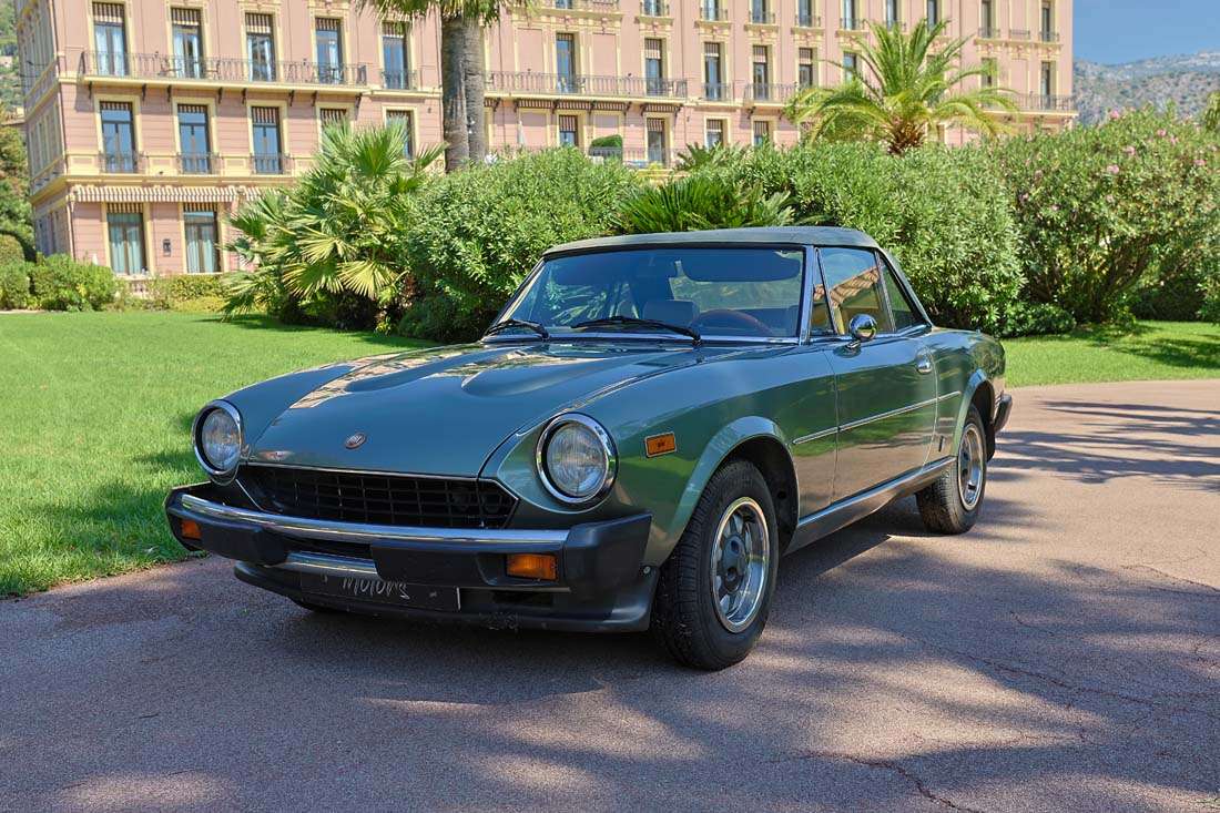 Fiat 124 Spider