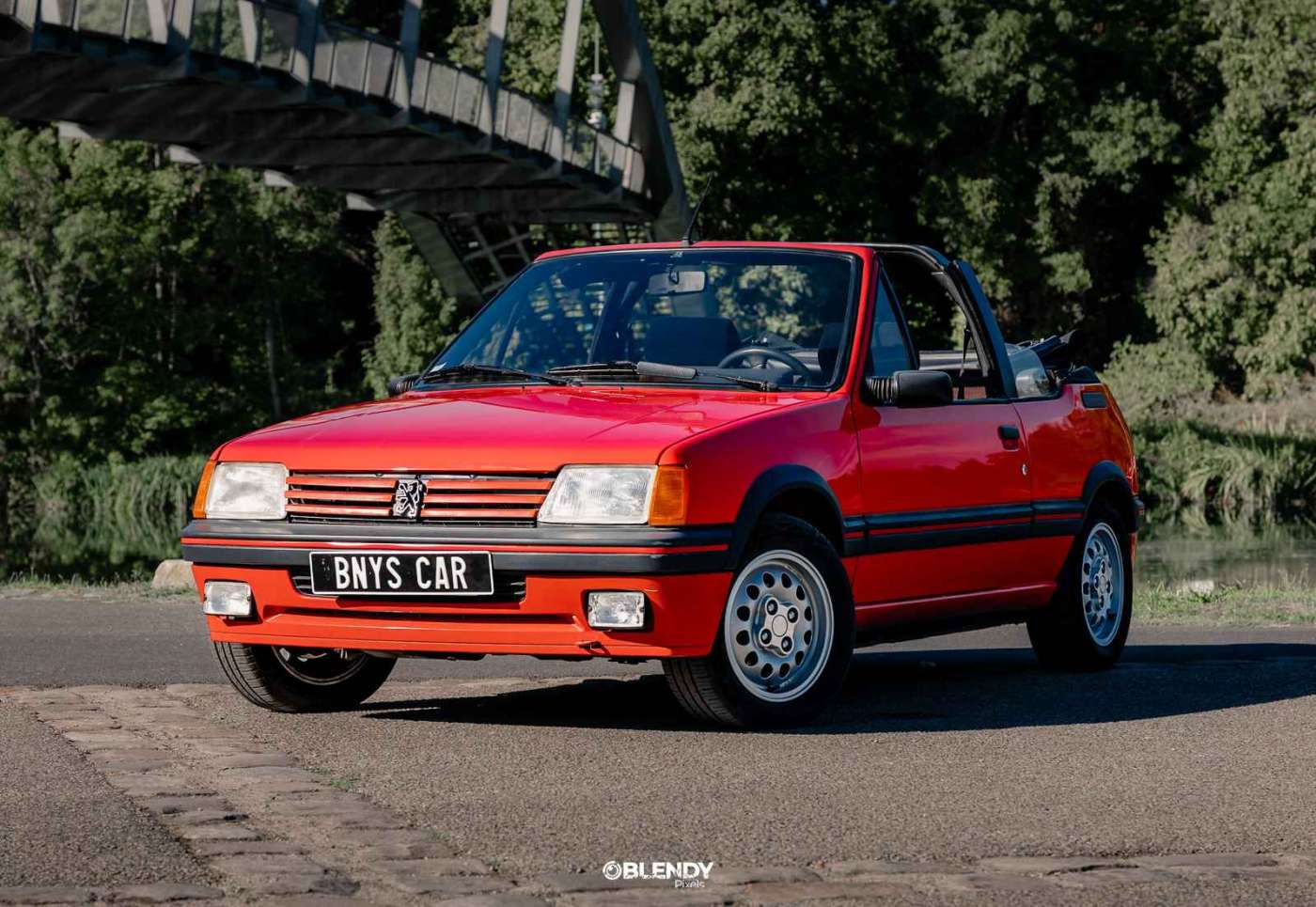 Peugeot 205