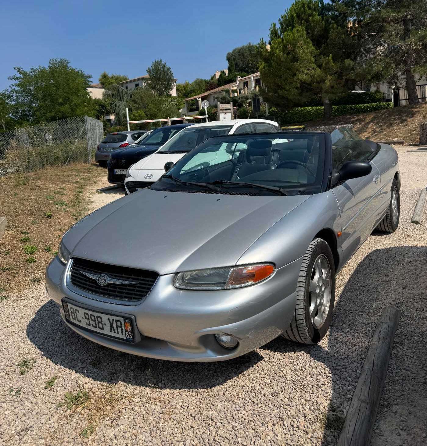 Chrysler Stratus