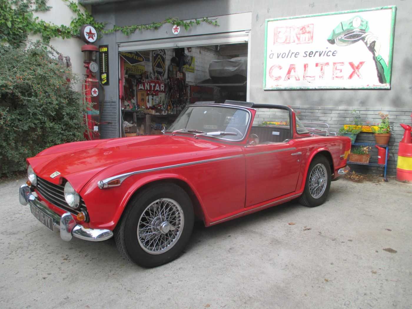 Triumph TR5