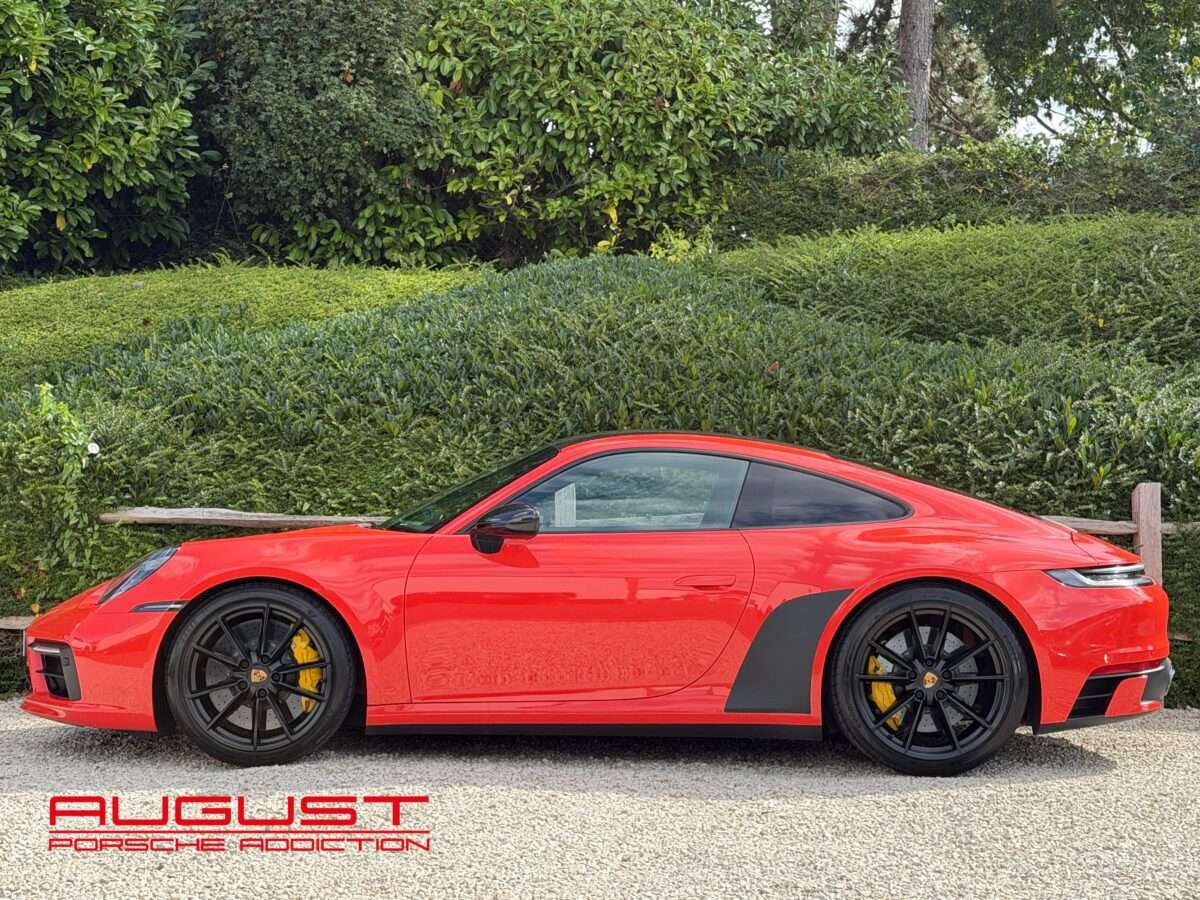 Porsche 992