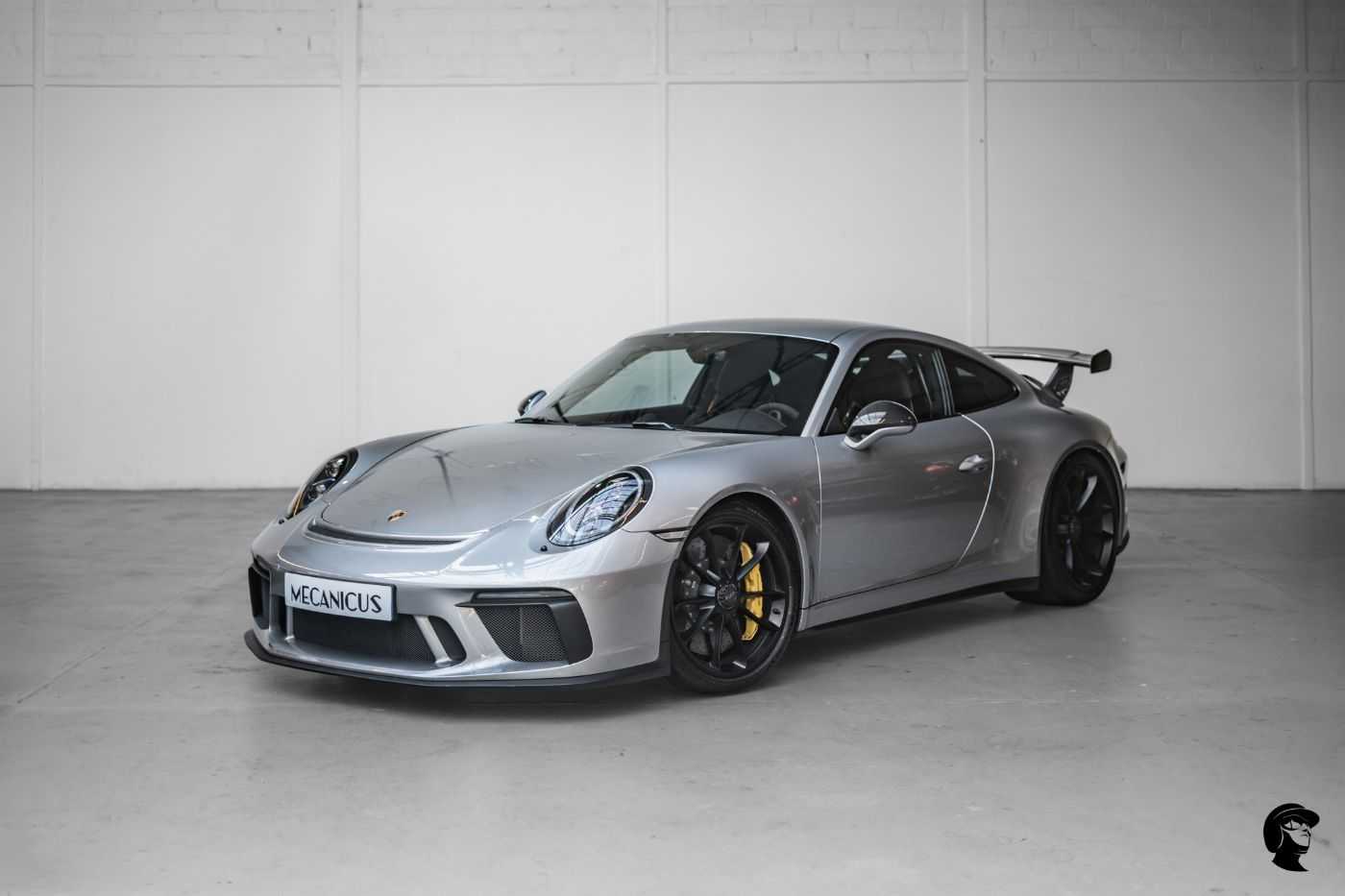 Porsche 991