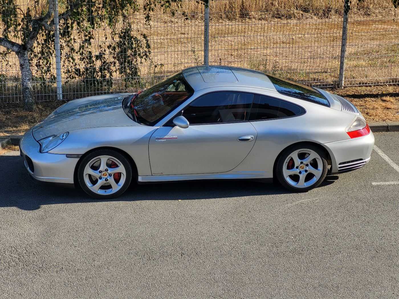 Porsche 996