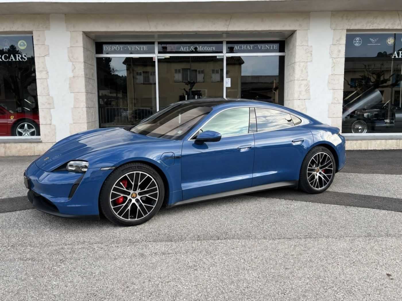 Porsche Taycan