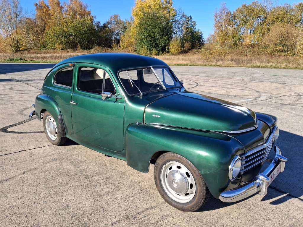 Volvo PV444
