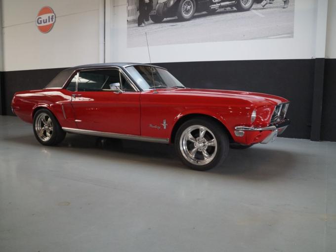 Ford Mustang 302 V8 Coupe de 1968