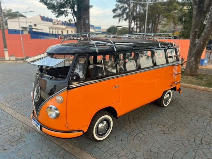 Volkswagen Combi samba replica de 1973