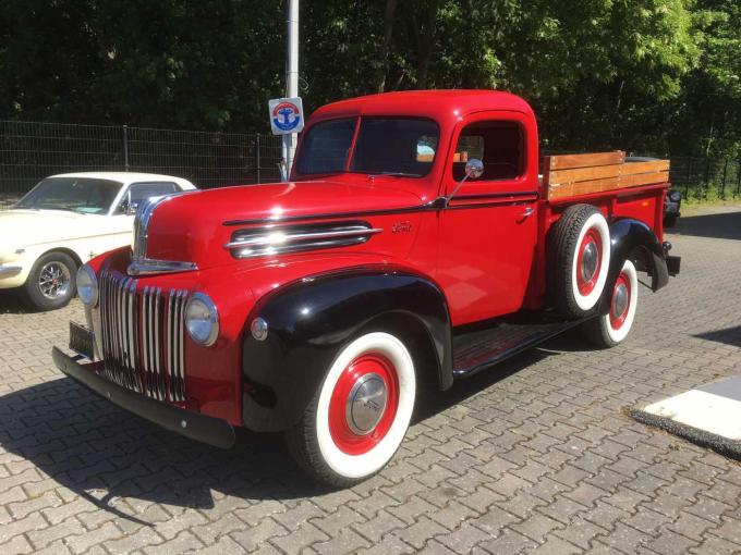Ford Pick-up 1 Ton