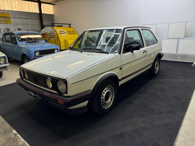 Volkswagen Golf GTI 2 phase (petits carreaux) de 1986