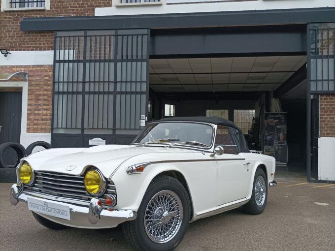 Triumph TR5 2.5 Pi 150 ch overdrive Française  de 1968