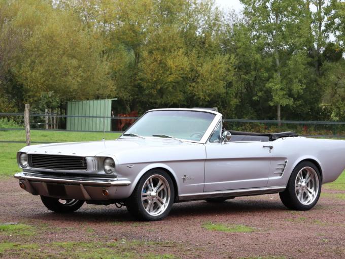 Ford Mustang V8 289 Convertible de 1966