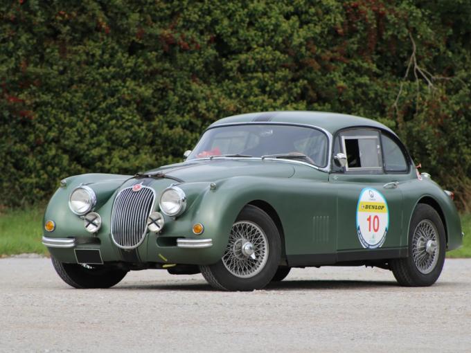 Jaguar Série - XK 150 SE Coupé préparé 3.8 S compétition  de 1959