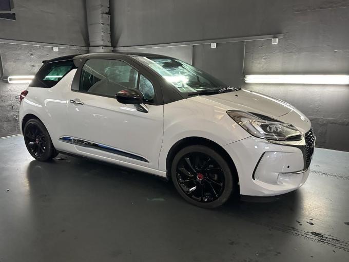 Citroen DS (2) 1.2 PURETECH 110 PERFORMANCE LINE AUTOMATIQUE de 2019