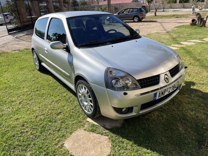 Renault Clio Sport 2.0 16V de 2004