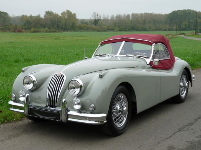 Jaguar Série - XK 140 Roadster de 1955