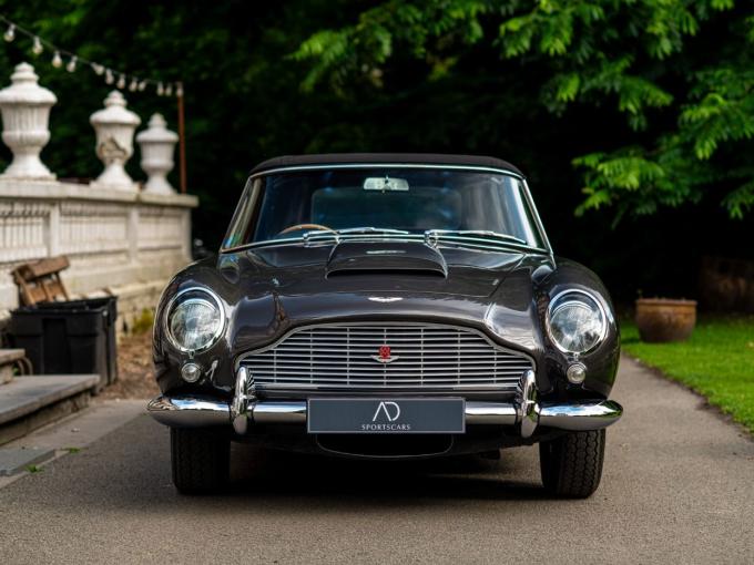 Aston Martin DB 5 Cabriolet + Hardtop de 1965